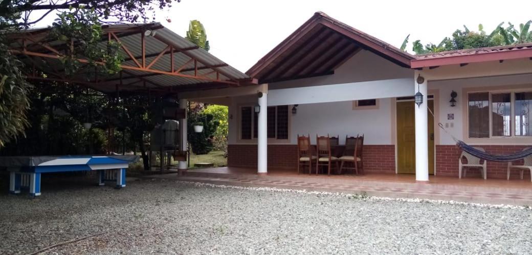 Hotel Campestre Las Bailarinas Armenia  Exteriér fotografie